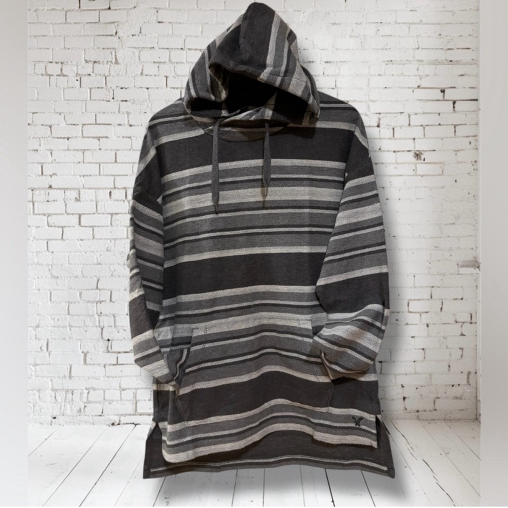 American Eagle 🦅 Striped Gray Hoodie for Men